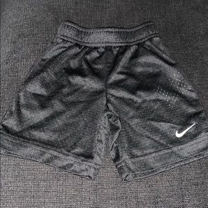 Basketball shorts